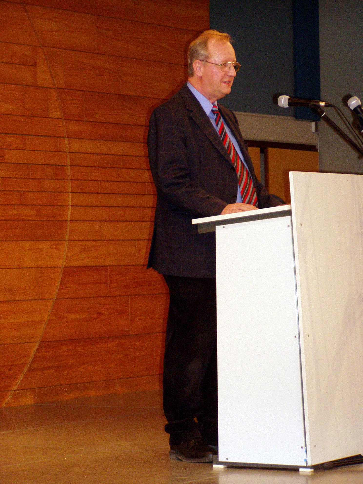 bild-010.jpg  (370,6 Kb)