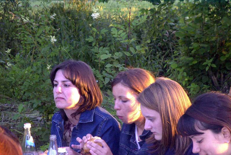 09010grillfest.jpg  (177 kB)