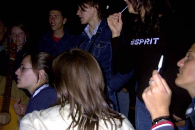 09037grillfest.jpg  (94 kB)