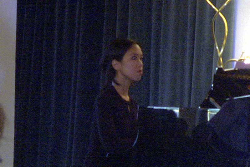 10008lesung.jpg  (136 kB)