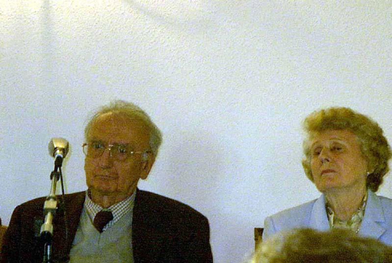 10009lesung.jpg  (135 kB)