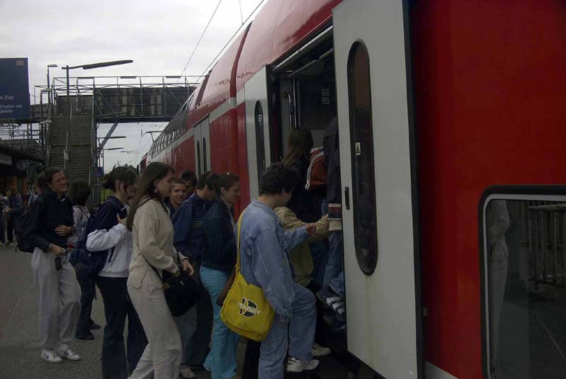11008bahnhof.jpg  (111 kB)