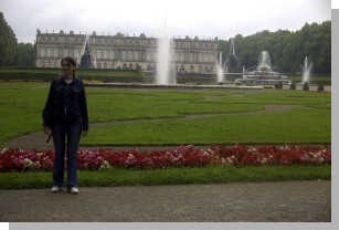 06034schloss-garten.jpg  (130 kB)